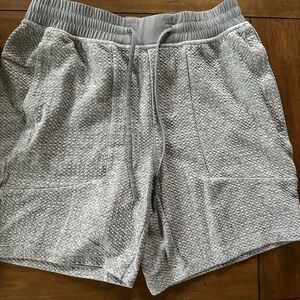 Lululemon - At Ease Shorts - Size M